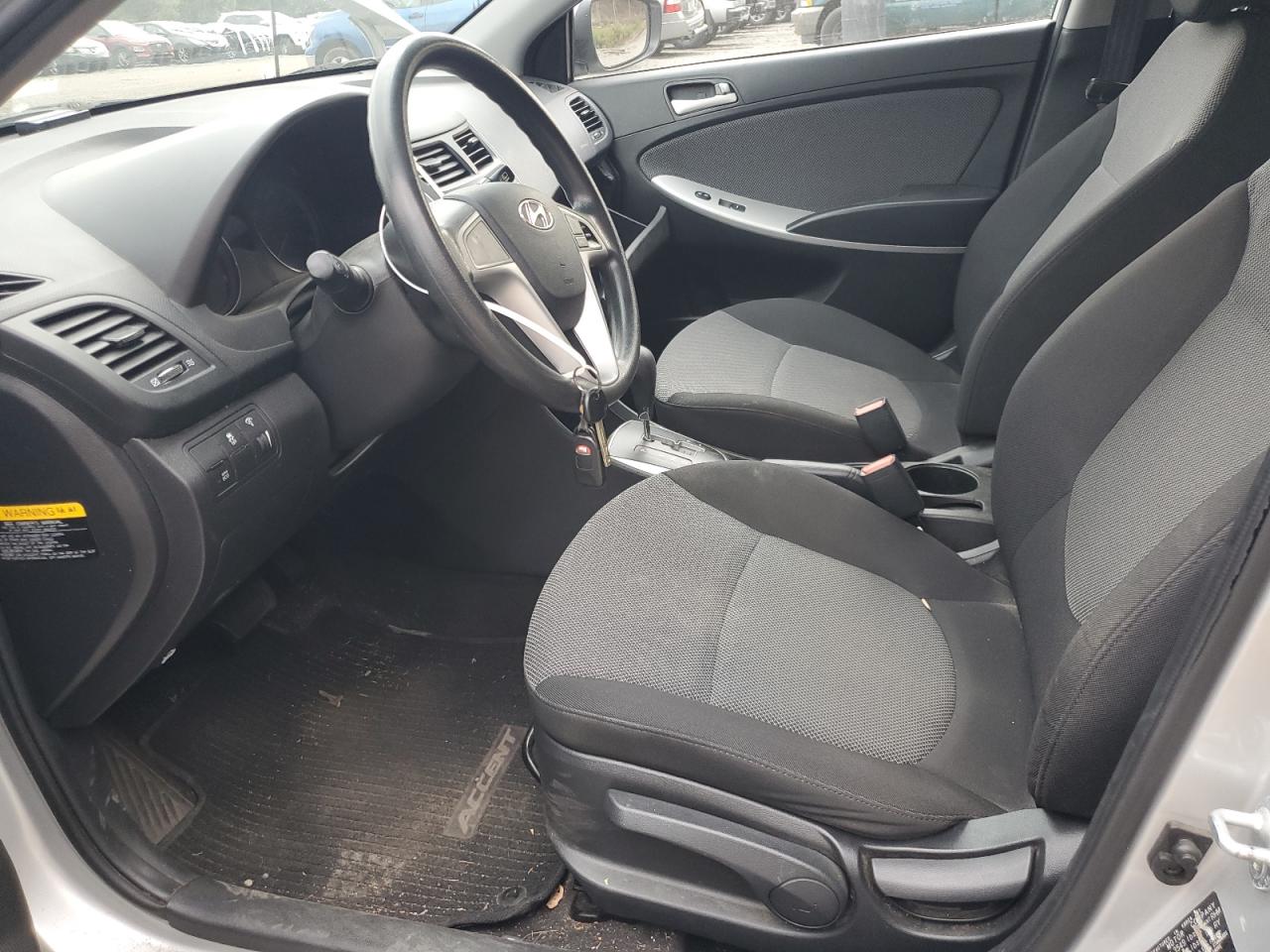 2013 Hyundai Accent Gls VIN: KMHCT5AE7DU131061 Lot: 85678075