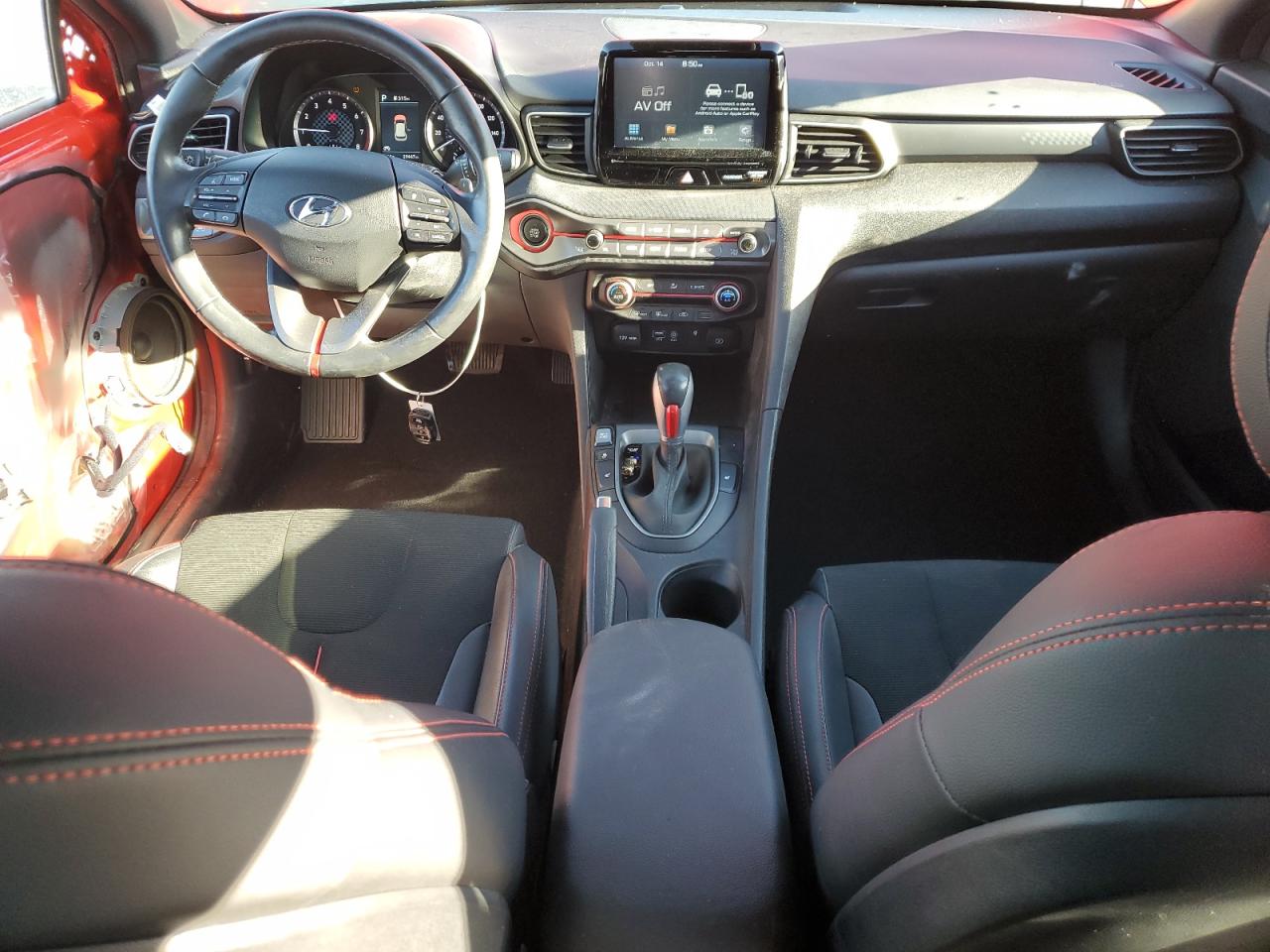 2019 Hyundai Veloster Base VIN: KMHTG6AF1KU008713 Lot: 85538105