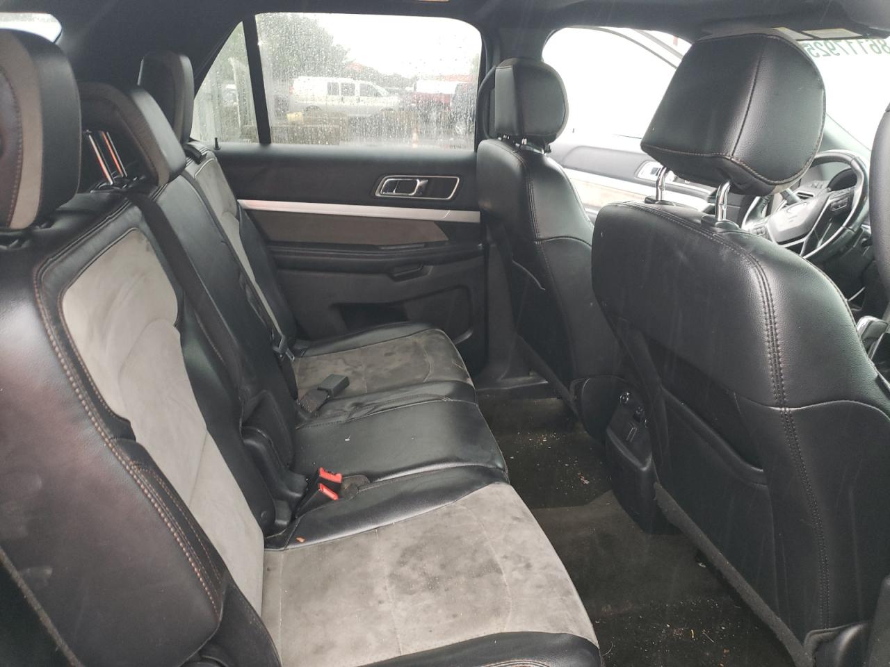 2017 Ford Explorer Xlt VIN: 1FM5K8D84HGD73233 Lot: 86117925