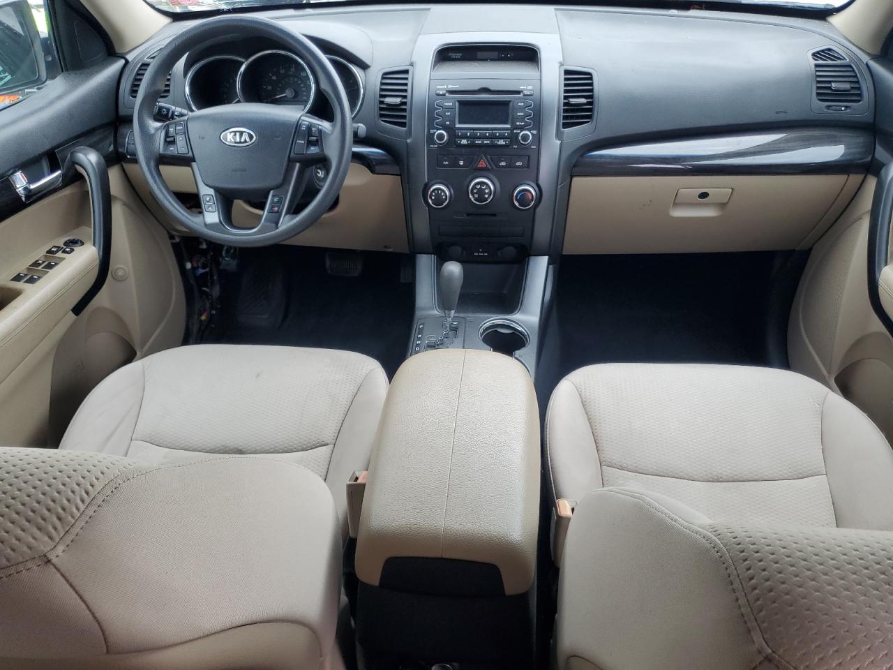 2011 Kia Sorento Base VIN: 5XYKT3A11BG022000 Lot: 82305685