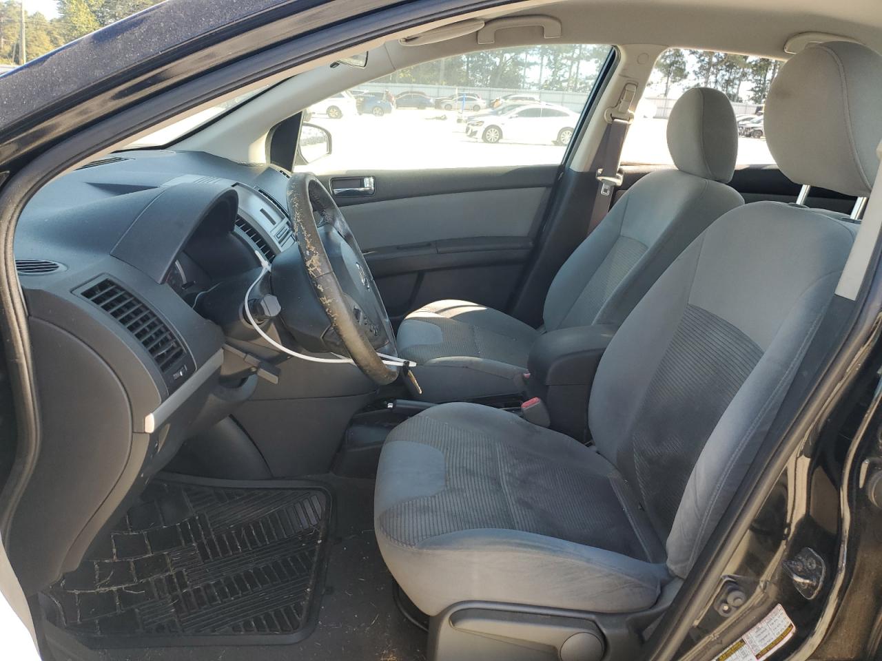 2010 Nissan Sentra 2.0 VIN: 3N1AB6AP2AL681296 Lot: 82101255