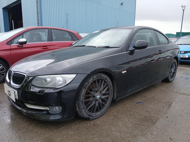 2011 BMW 318I SE  for sale at Copart ROCHFORD