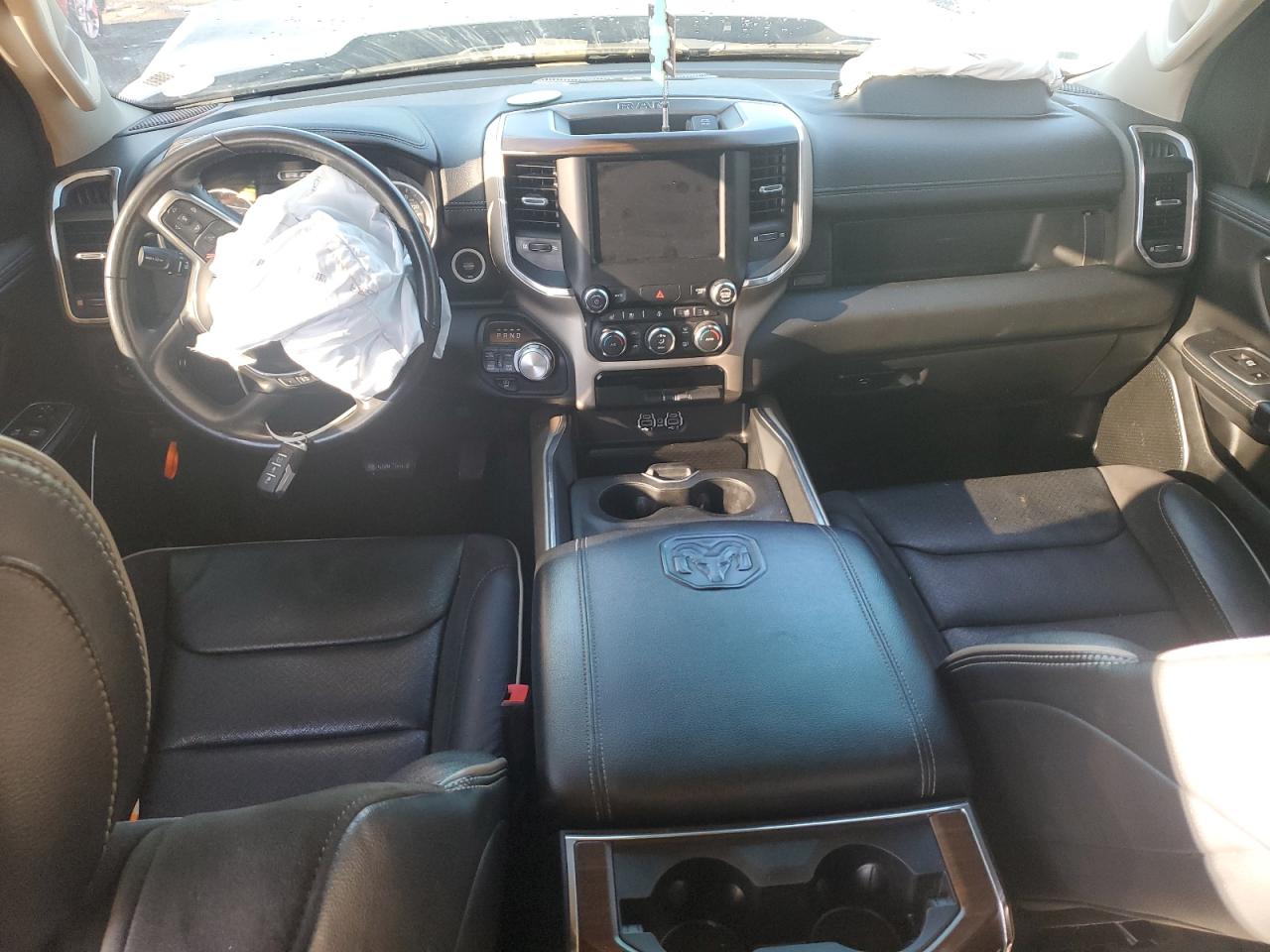 2022 Ram 1500 Laramie VIN: 1C6SRFJT6NN342693 Lot: 86617275