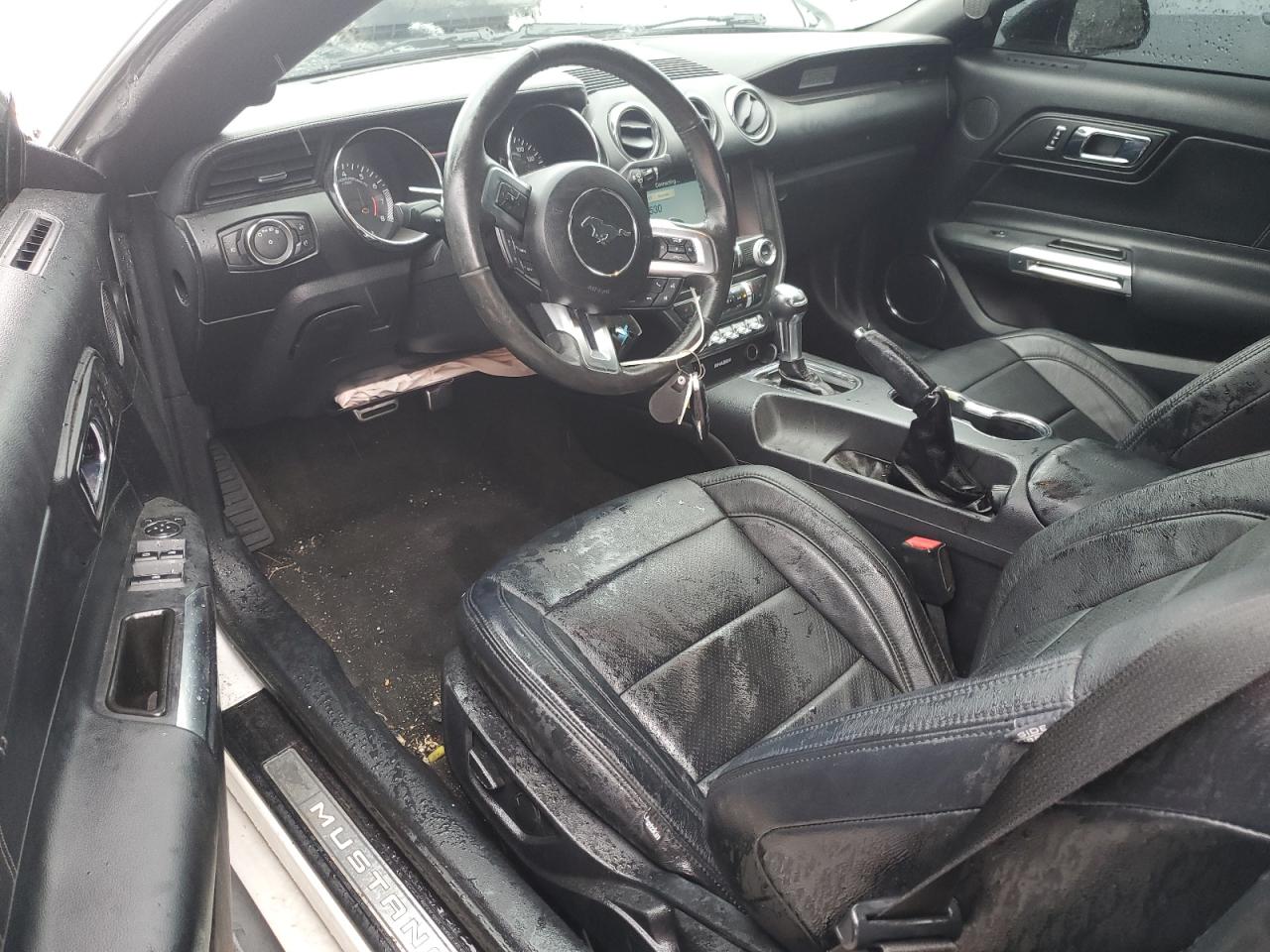 2016 Ford Mustang VIN: 1FATP8UH2G5216409 Lot: 85640265