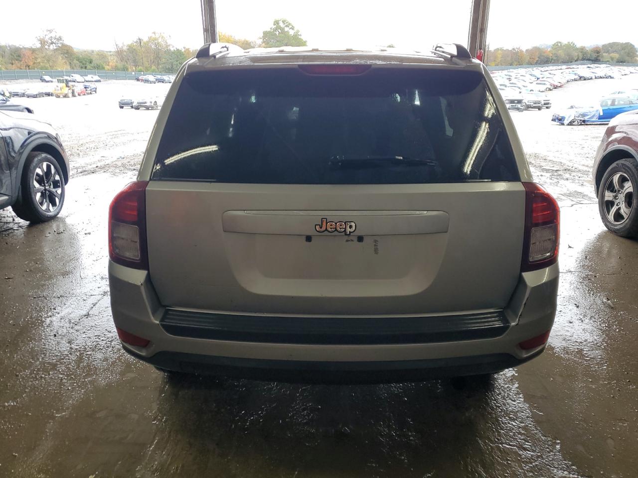 2015 Jeep Compass Sport VIN: 1C4NJCBA6FD218892 Lot: 90647685