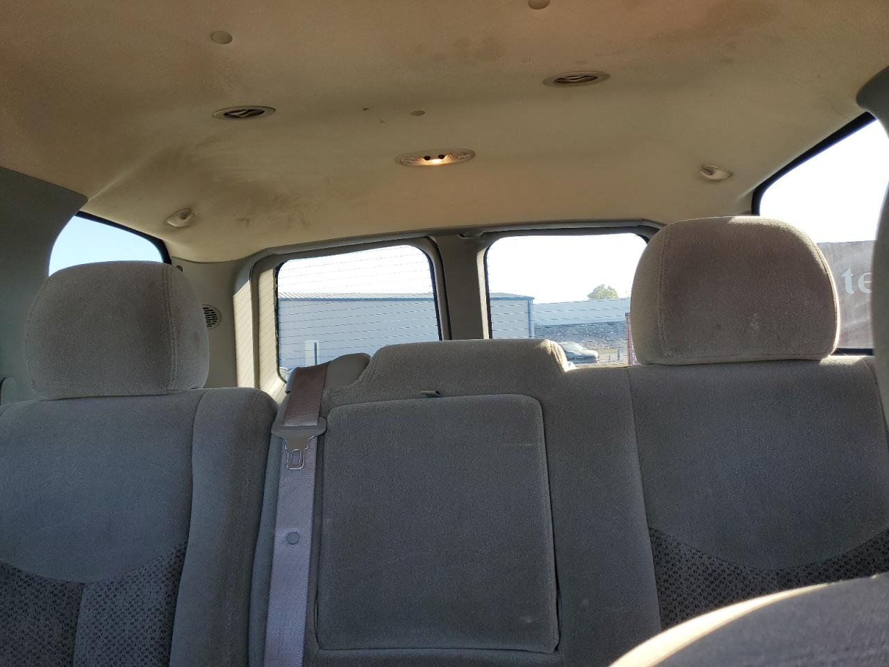 2003 Chevrolet Tahoe C1500 VIN: 1GNEC13Z73R251327 Lot: 85694465