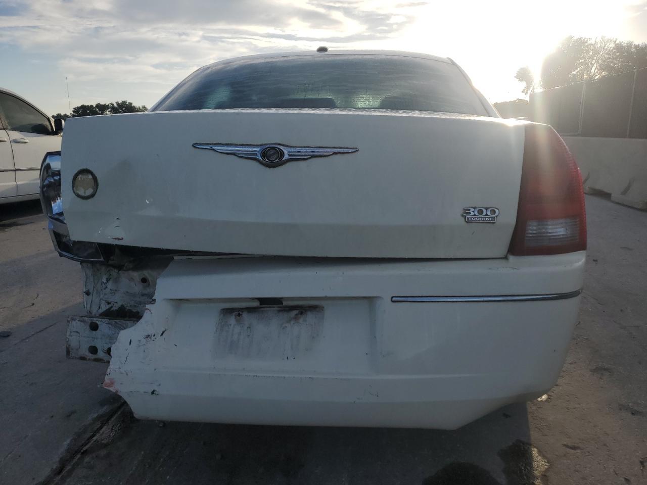 2007 Chrysler 300 Touring VIN: 2C3KA53G77H658274 Lot: 82342625