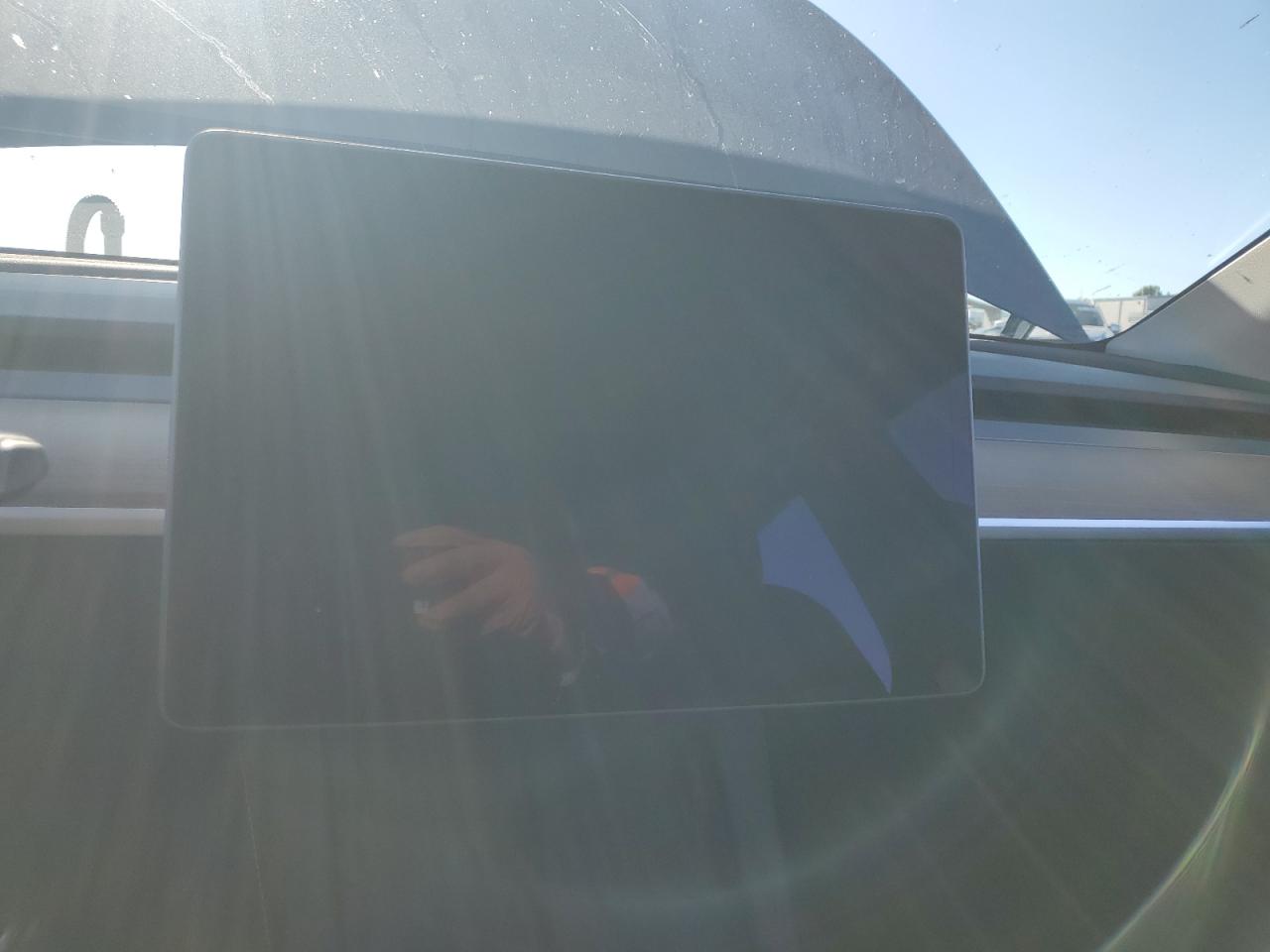 2025 Tesla Model Y VIN: 7SAYGAEE0SF224482 Lot: 81937555