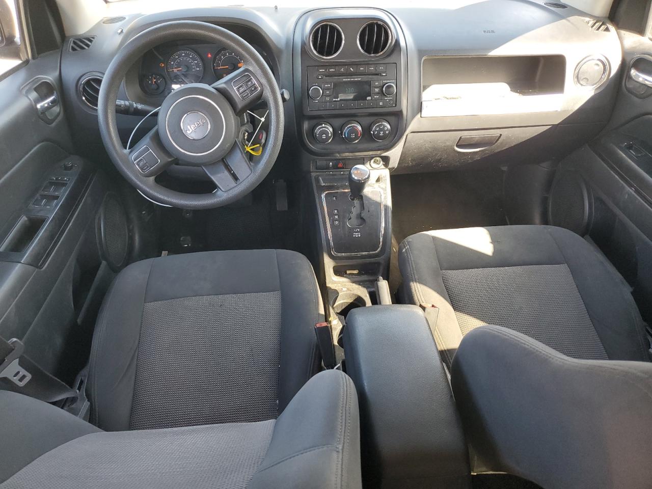 2017 Jeep Compass Sport VIN: 1C4NJDBB9HD142893 Lot: 85131205