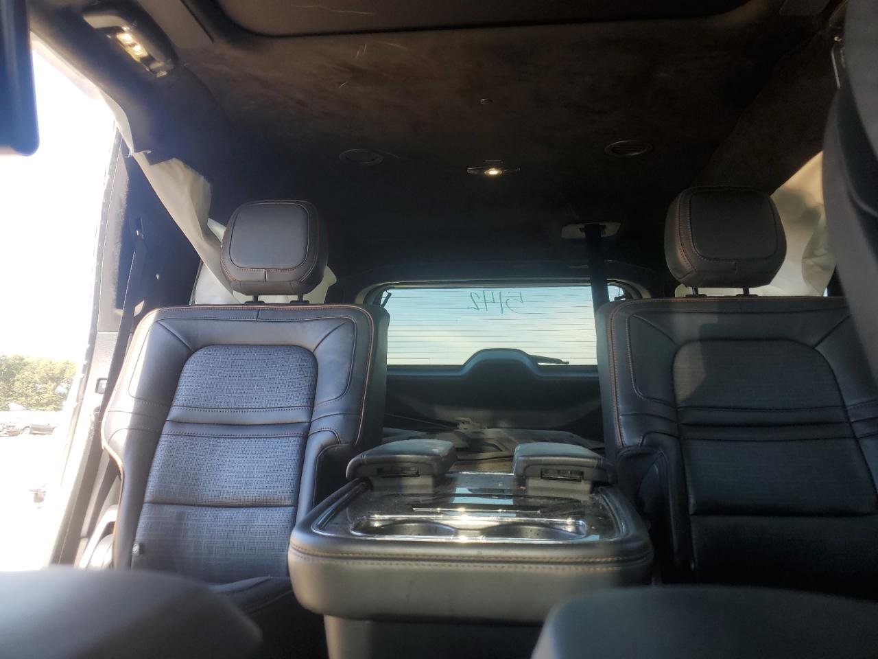 2022 Lincoln Navigator L Black Label VIN: 5LMJJ3TT3NEL13958 Lot: 84467175