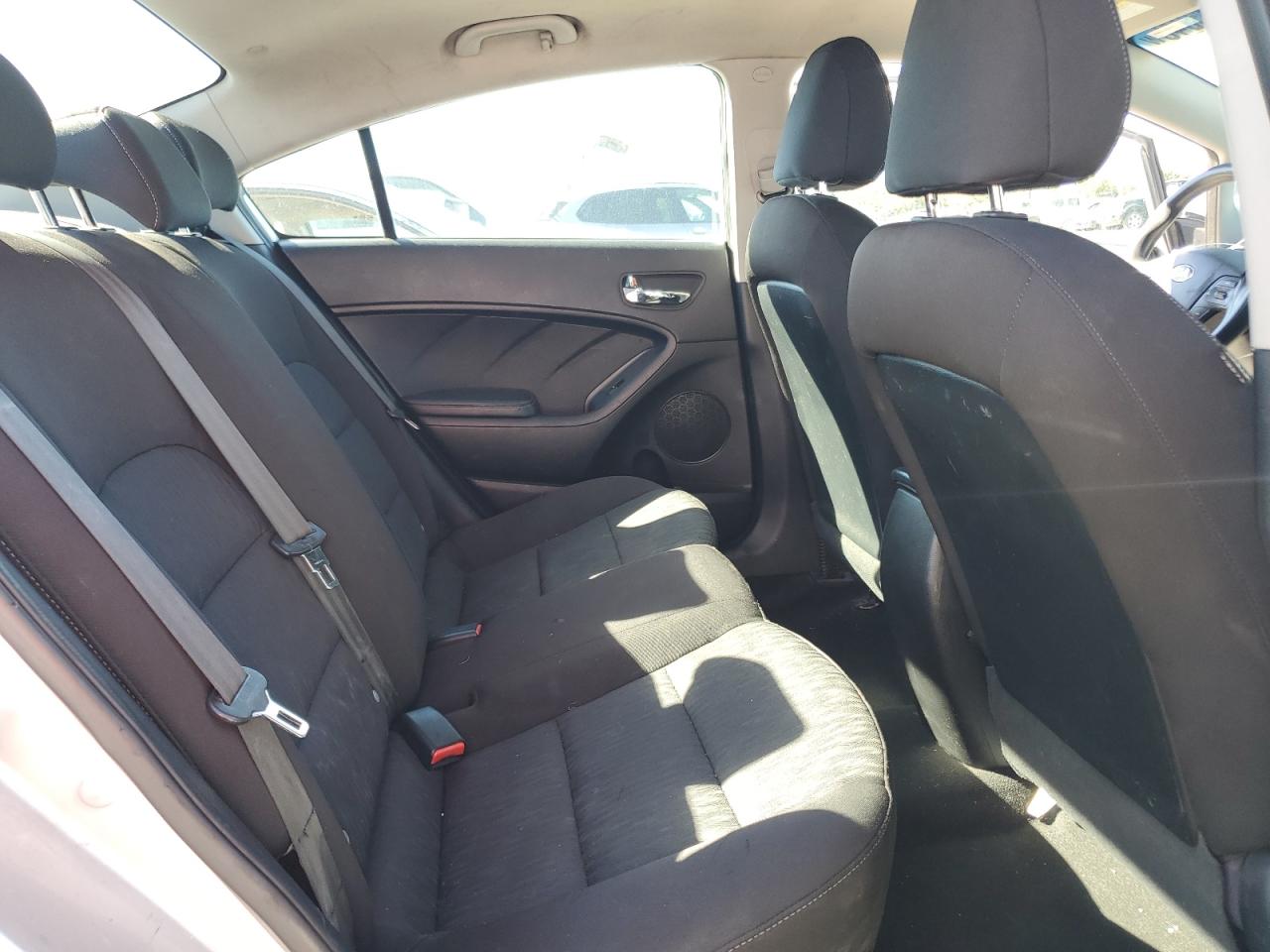 2014 Kia Forte Lx VIN: KNAFK4A69E5070716 Lot: 86183345