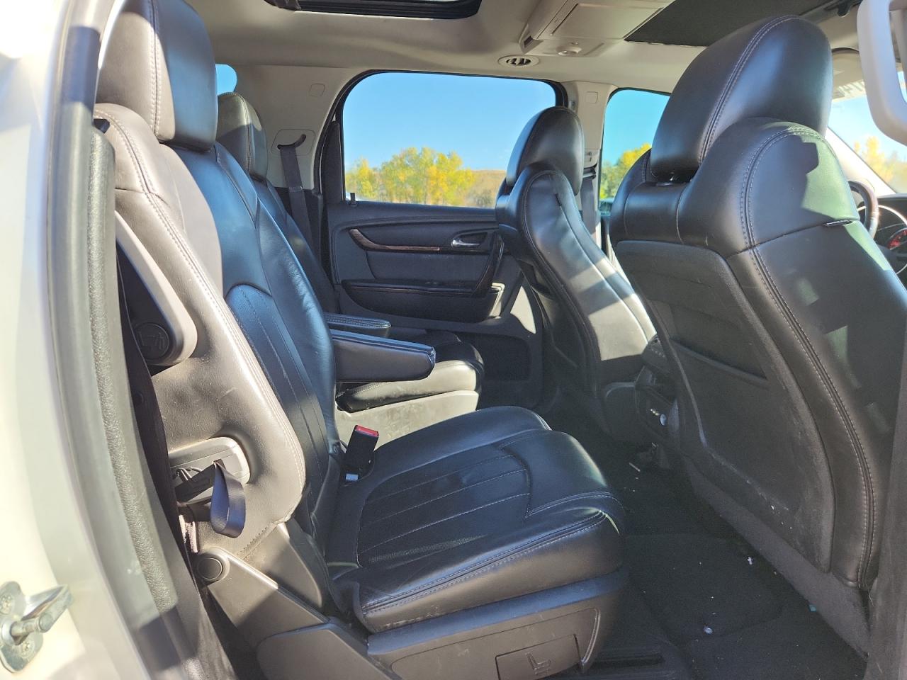 2014 GMC Acadia Denali VIN: 1GKKVTKD3EJ185632 Lot: 85574635