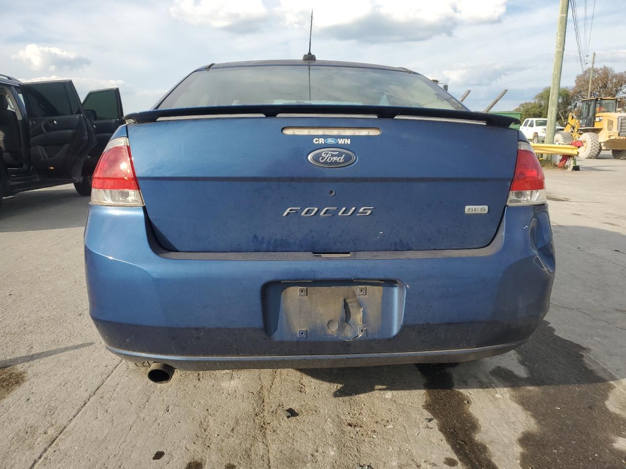 2008 Ford Focus Se VIN: 1FAHP33N98W273668 Lot: 86309085