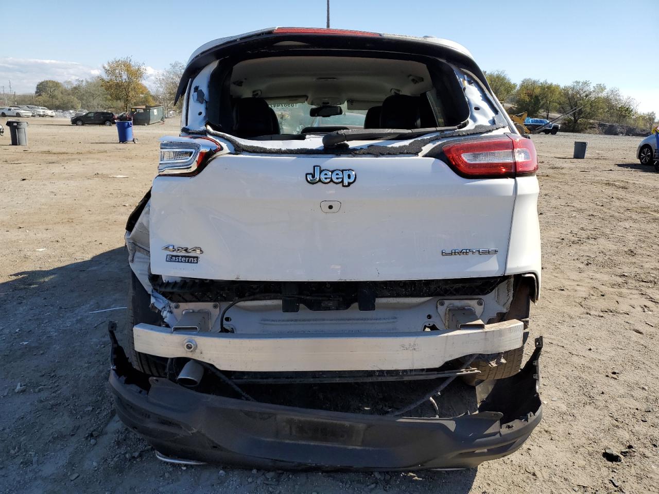 2018 Jeep Cherokee Limited VIN: 1C4PJMDB7JD608932 Lot: 89874475