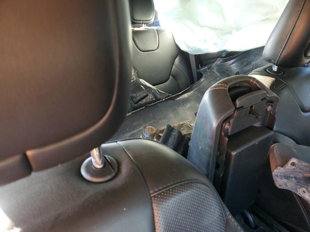 2017 Jeep Cherokee Limited VIN: 1C4PJMDS2HW521633 Lot: 85747425