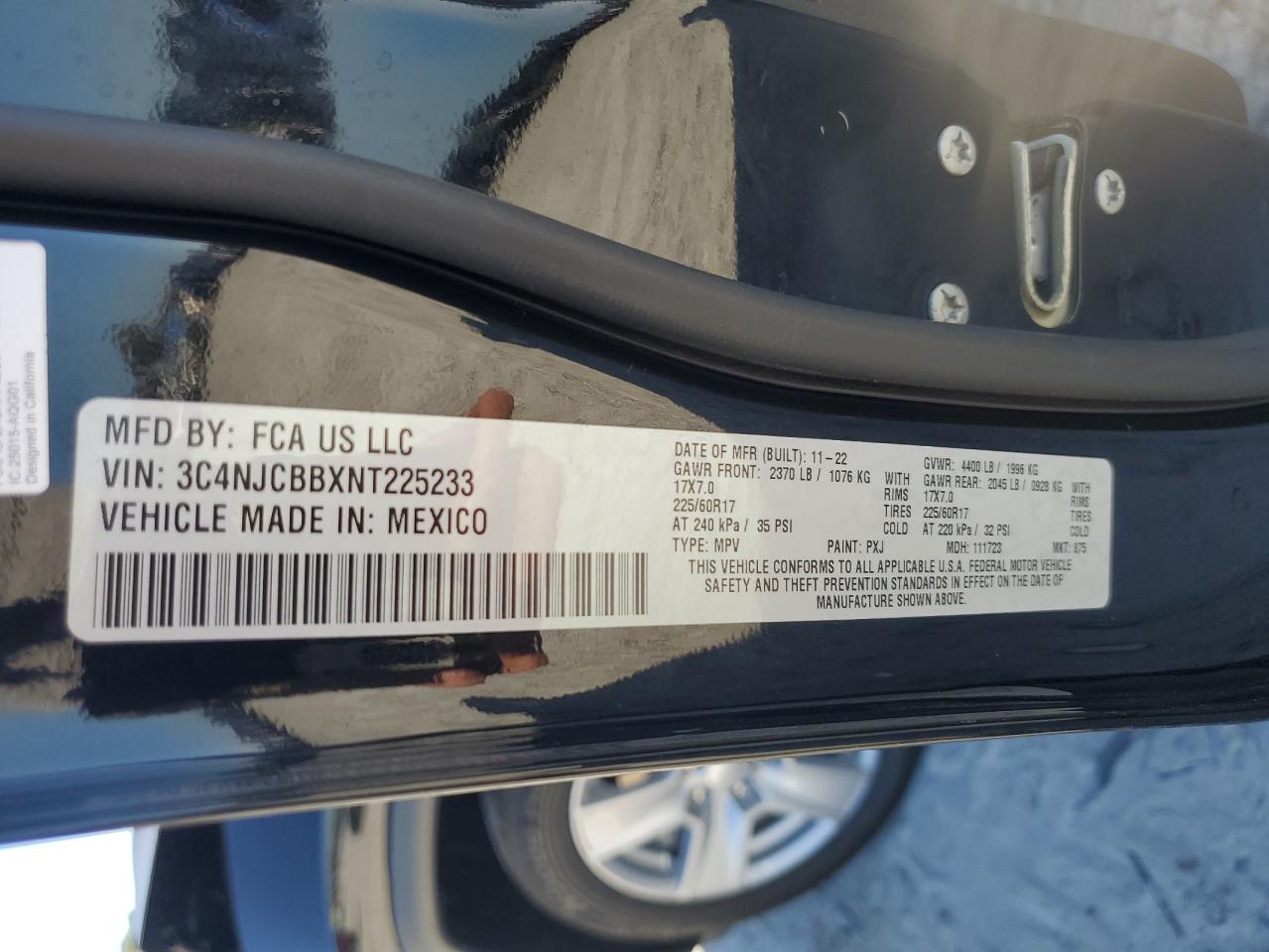 2022 Jeep Compass Latitude VIN: 3C4NJCBBXNT225233 Lot: 82717375