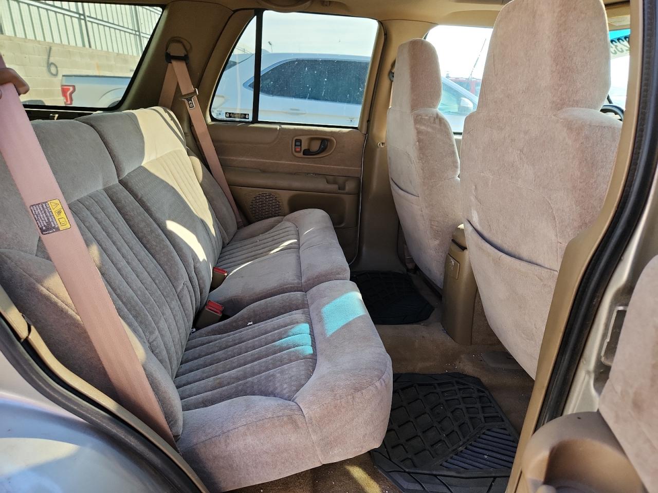 2002 Chevrolet Blazer VIN: 1GNDT13W72K125400 Lot: 86149235