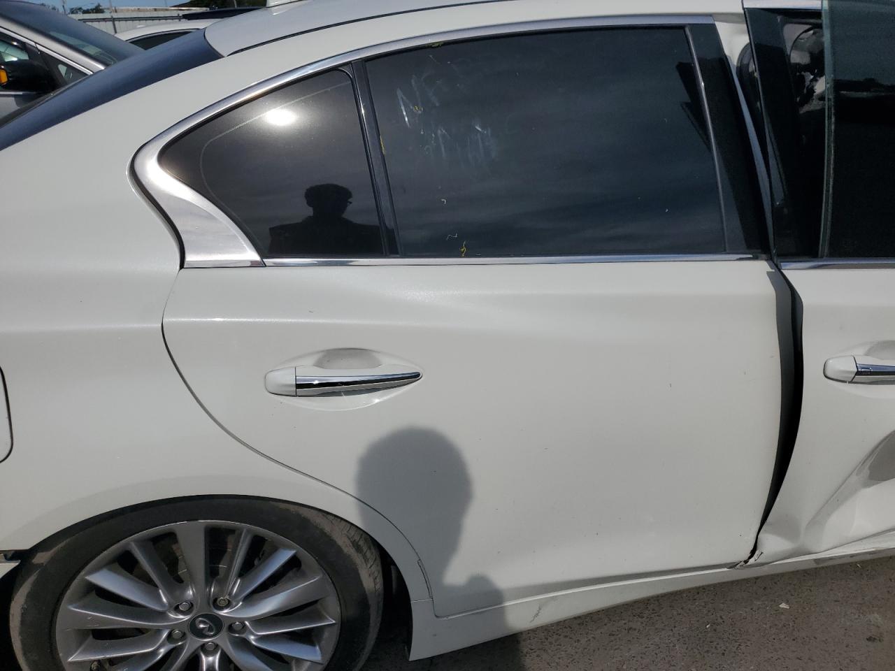 2018 Infiniti Q50 Luxe VIN: JN1EV7ARXJM610711 Lot: 71953505