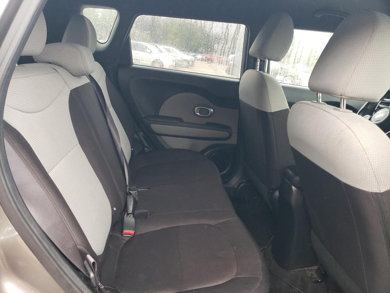 2016 Kia Soul VIN: KNDJN2A23G7270438 Lot: 86328675