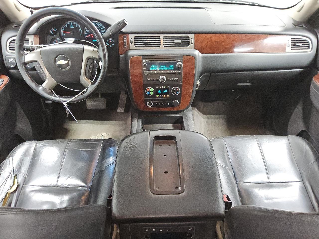 2014 Chevrolet Suburban K1500 Lt VIN: 1GNSKJE73ER228258 Lot: 85601405