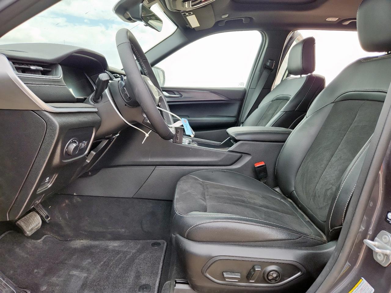 2025 Jeep Grand Cherokee Laredo VIN: 1C4RJHAG5SC303193 Lot: 85555345