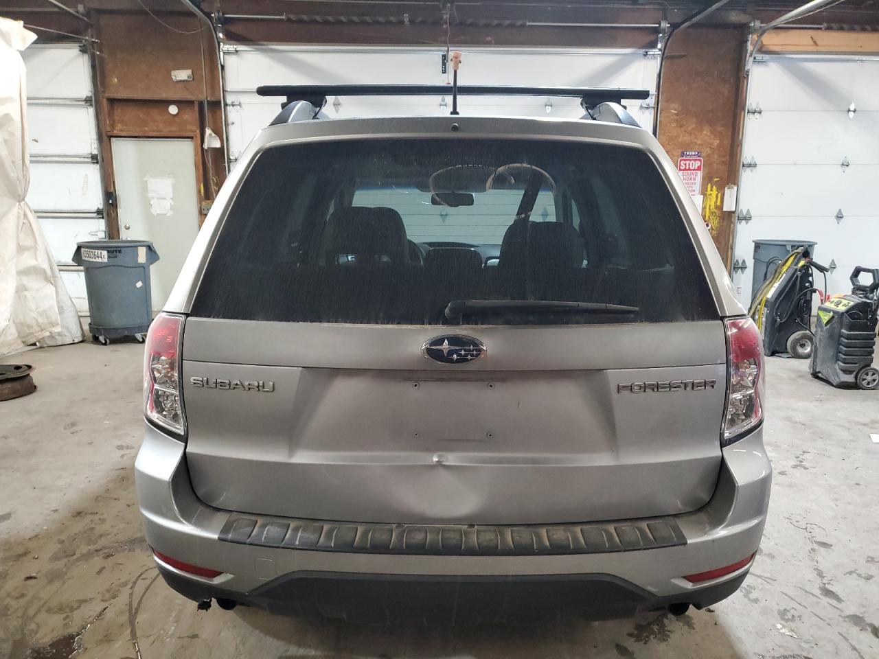 2010 Subaru Forester 2.5X Premium VIN: JF2SH6CC8AH745870 Lot: 84415175