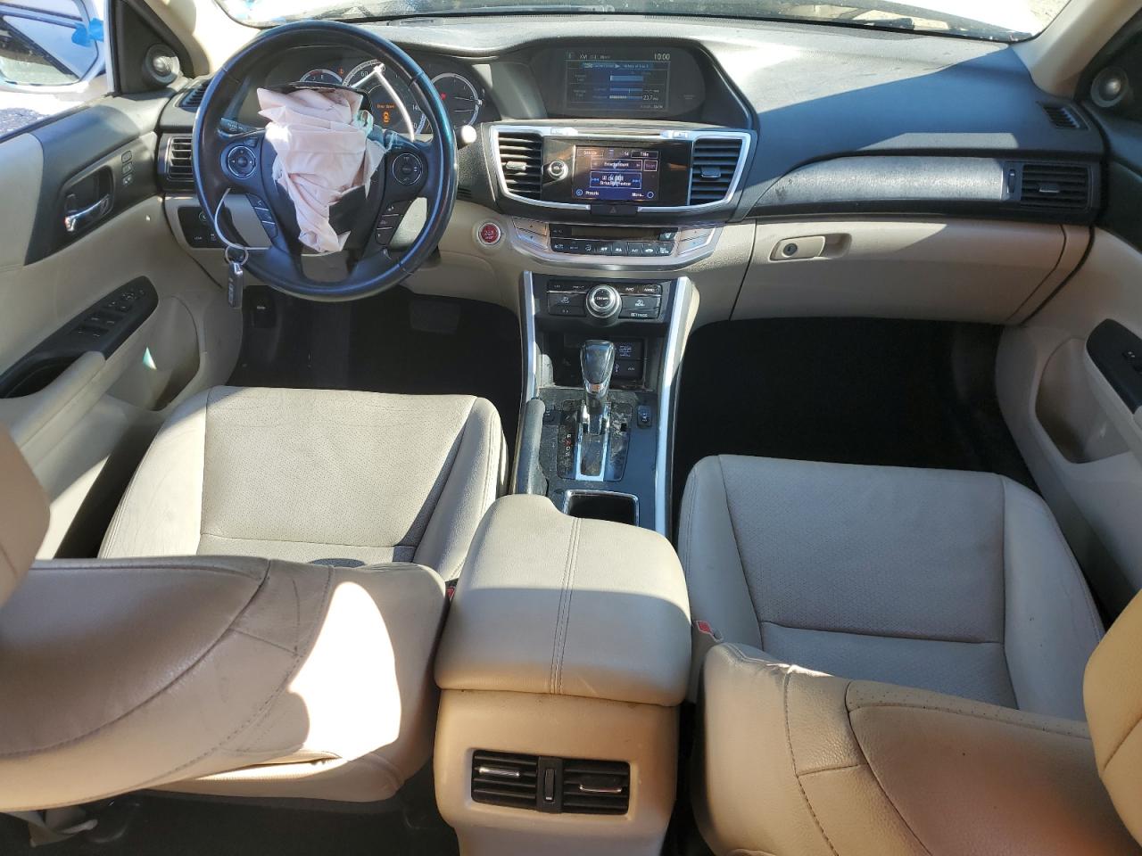 2015 Honda Accord Touring VIN: 1HGCR3F90FA010364 Lot: 82328675