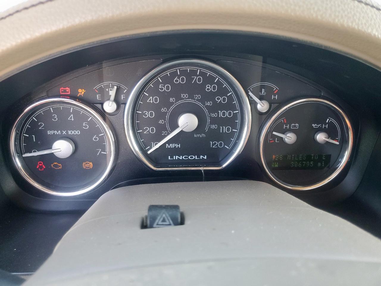 2006 Lincoln Mark Lt VIN: 5LTPW18526FJ11221 Lot: 85880715