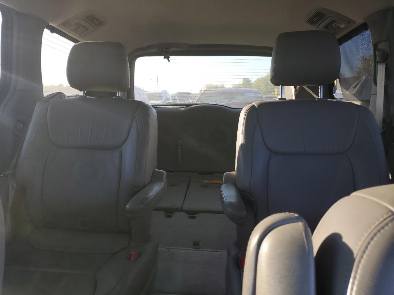 2004 Toyota Sienna Xle VIN: 5TDZA22C64S102641 Lot: 85000295