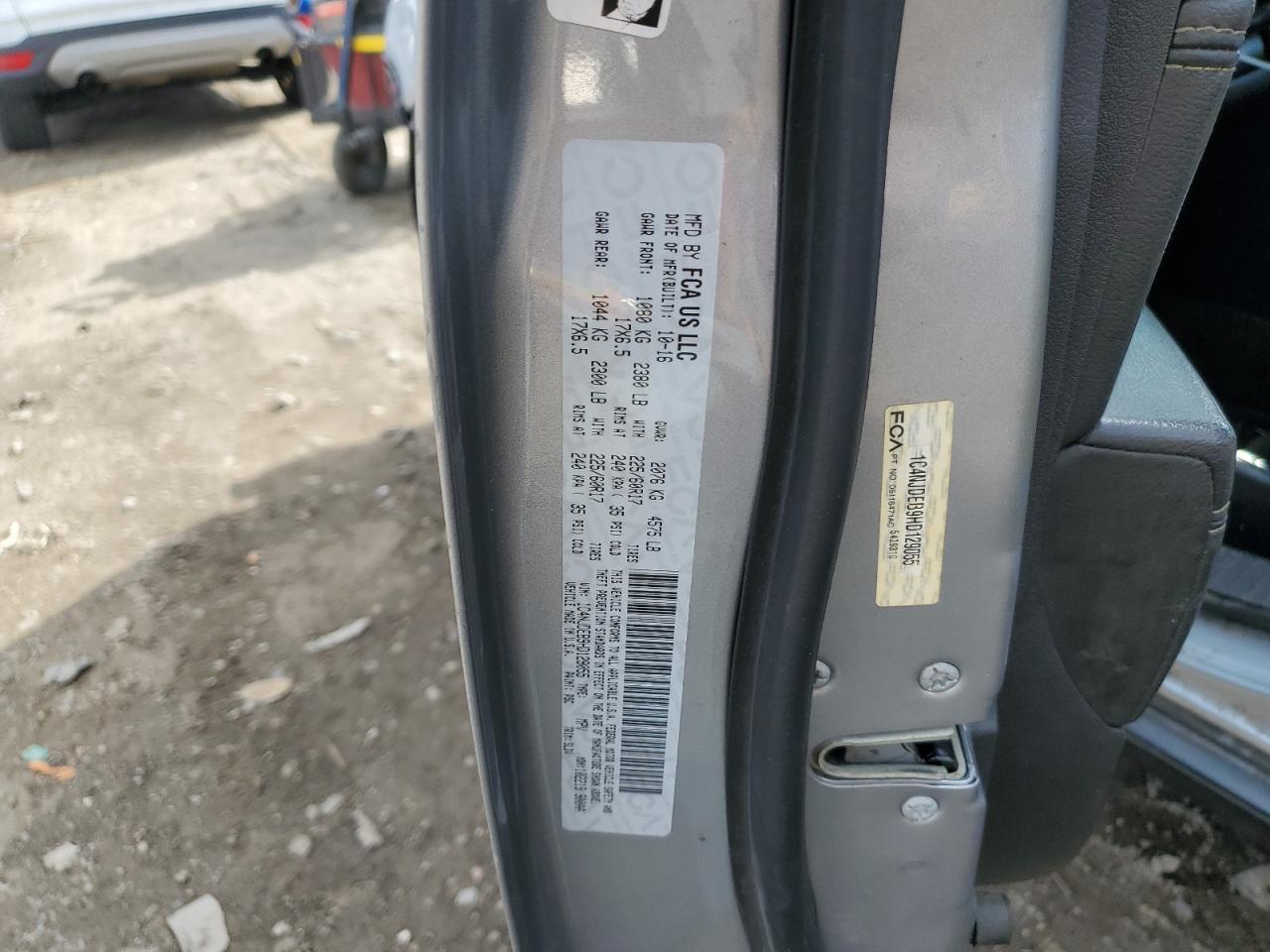 2017 Jeep Compass Latitude VIN: 1C4NJDEB9HD129055 Lot: 89626765