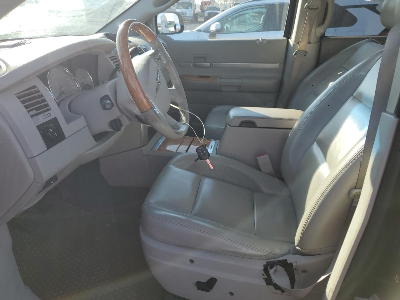 2008 Chrysler Aspen Limited VIN: 1A8HW58248F112077 Lot: 90109685