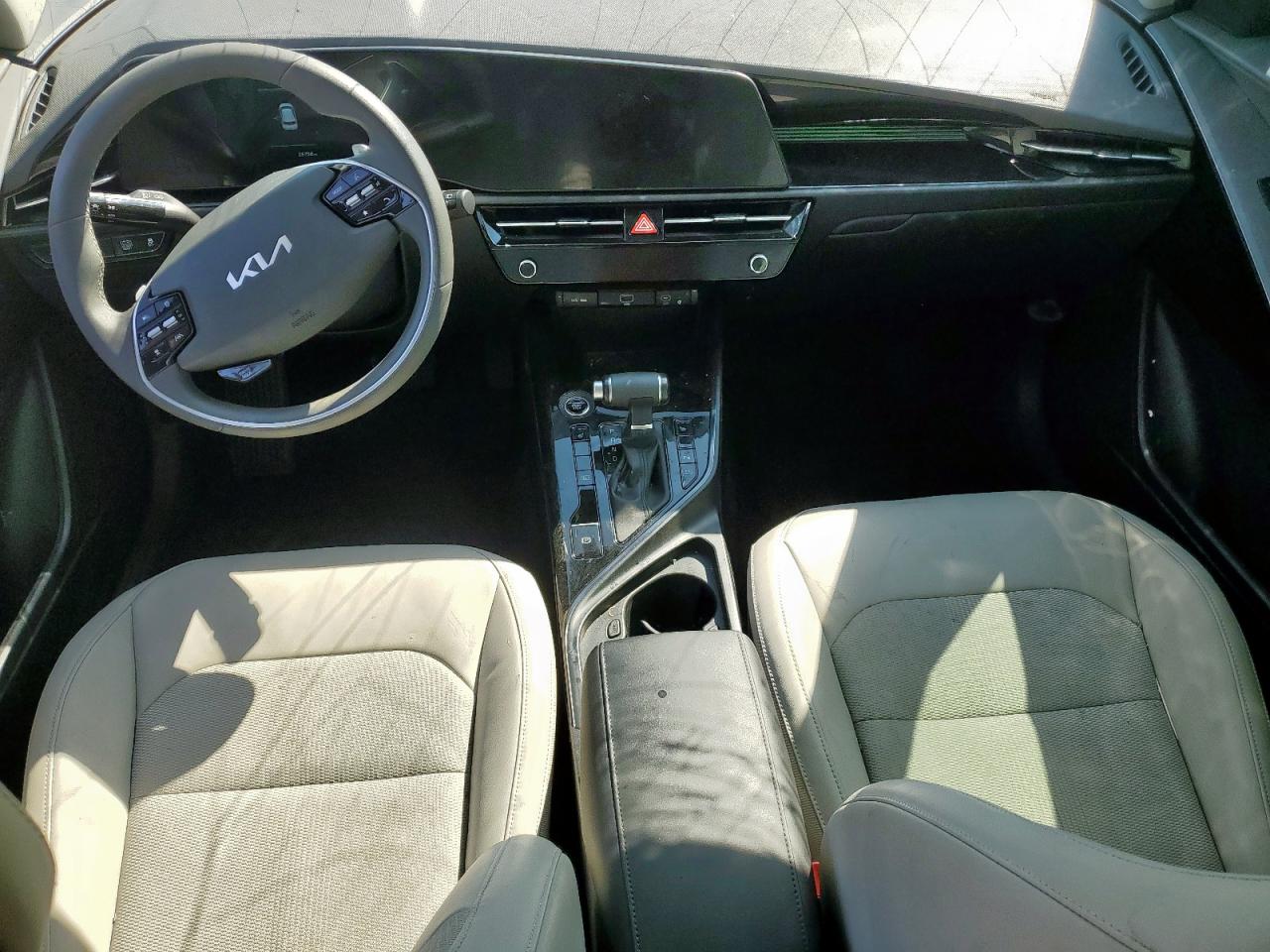 2024 Kia Niro Ex VIN: KNDCR3LE4R5189618 Lot: 84070125