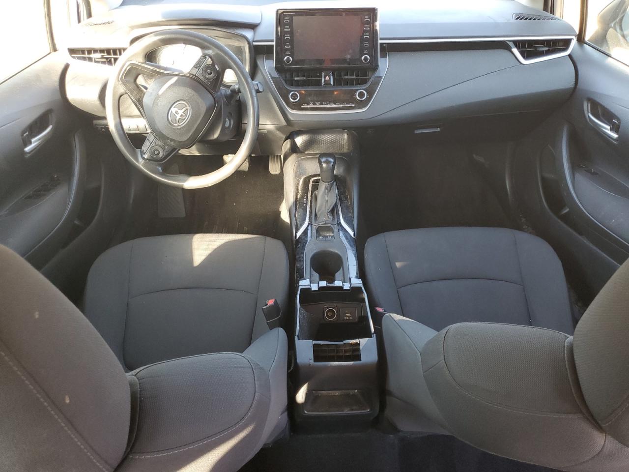 2020 Toyota Corolla Le VIN: JTDEPRAE8LJ072014 Lot: 85327045