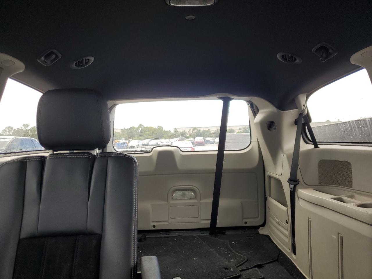 2018 Dodge Grand Caravan Sxt VIN: 2C4RDGCG0JR226138 Lot: 85570965