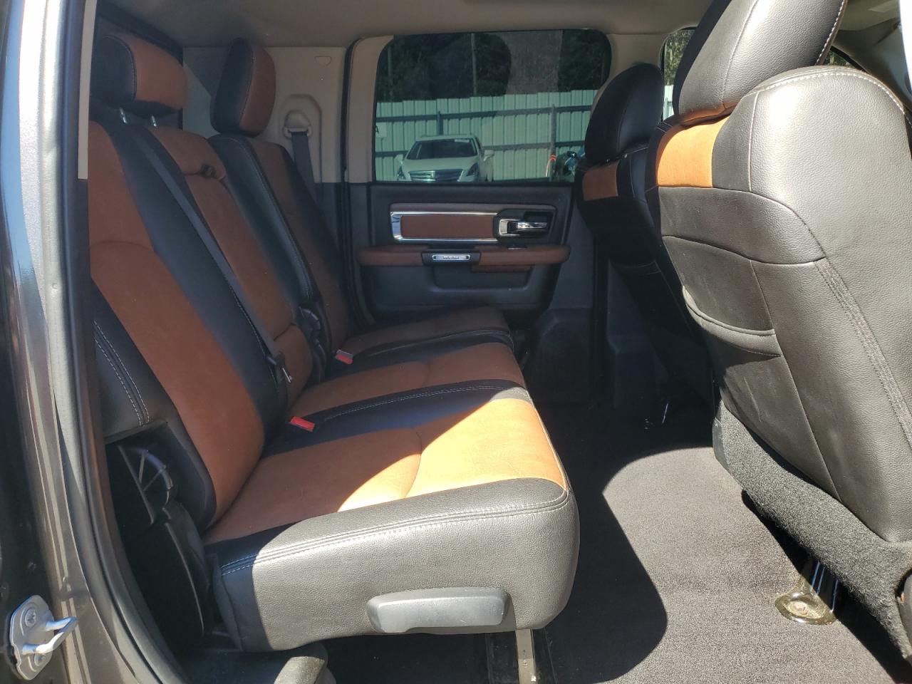 2017 Ram 2500 Laramie VIN: 3C6UR4NL3HG684512 Lot: 82608905