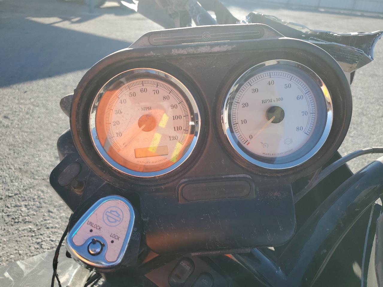 2011 Harley-Davidson Fltrx VIN: 1HD1KHM16BB625279 Lot: 90941985