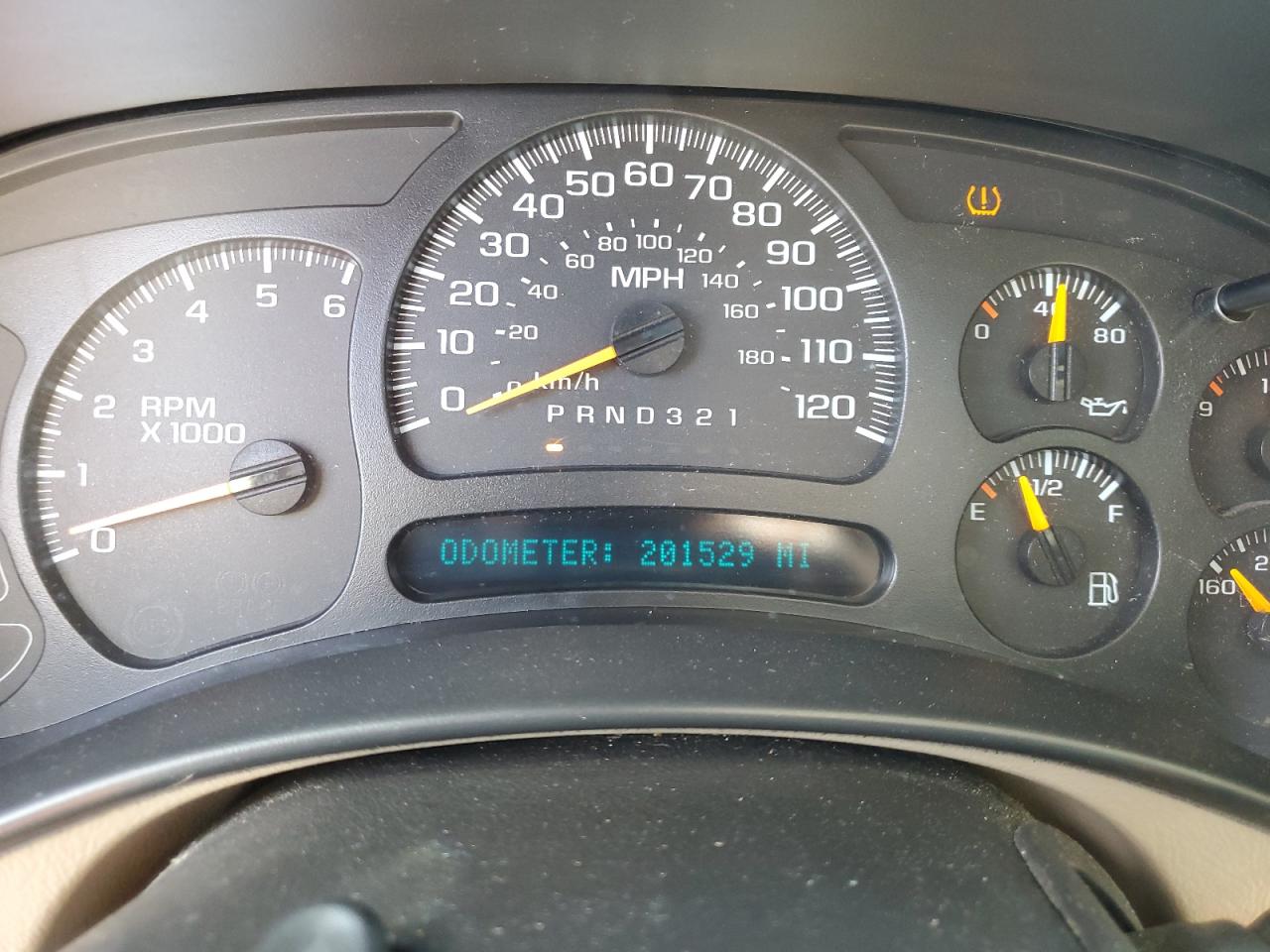 2006 Chevrolet Suburban C1500 VIN: 1GNEC16ZX6J125056 Lot: 81976985