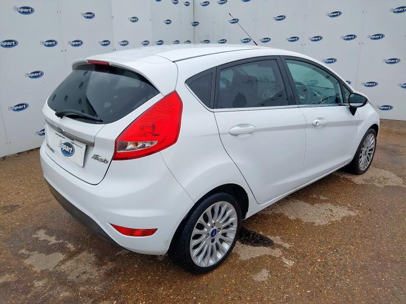 2011 FORD FIESTA TITANIUM 