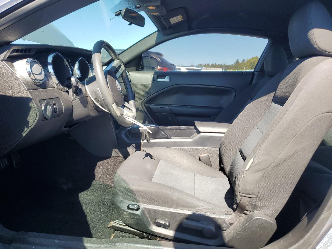 2006 Ford Mustang VIN: 1ZVFT80N965261048 Lot: 82345005