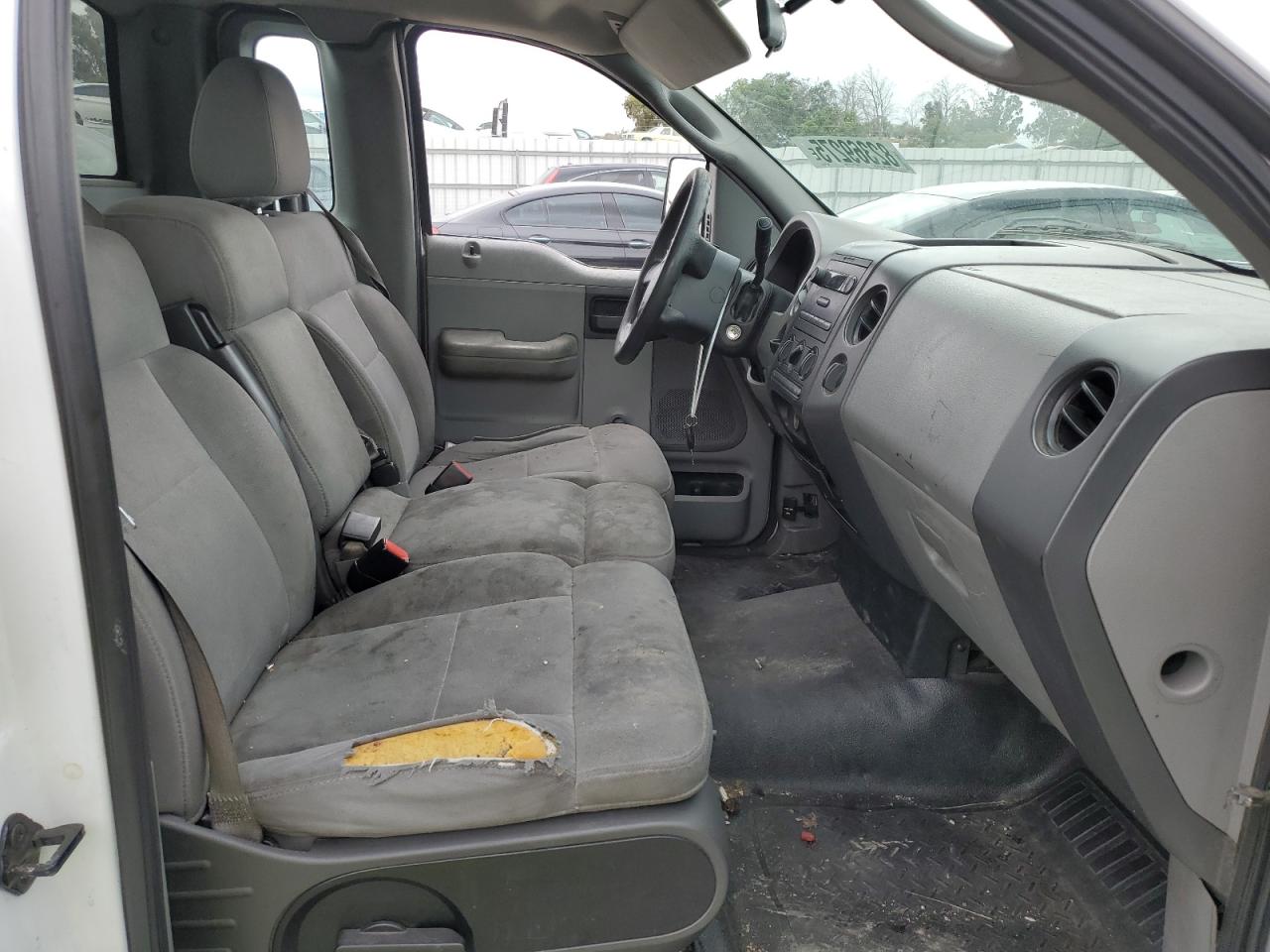 2006 Ford F150 VIN: 1FTRF12W56KB68923 Lot: 82369275