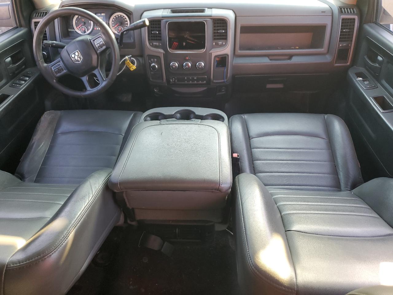 2018 Ram 3500 St VIN: 3C63RRGL9JG397493 Lot: 87042555