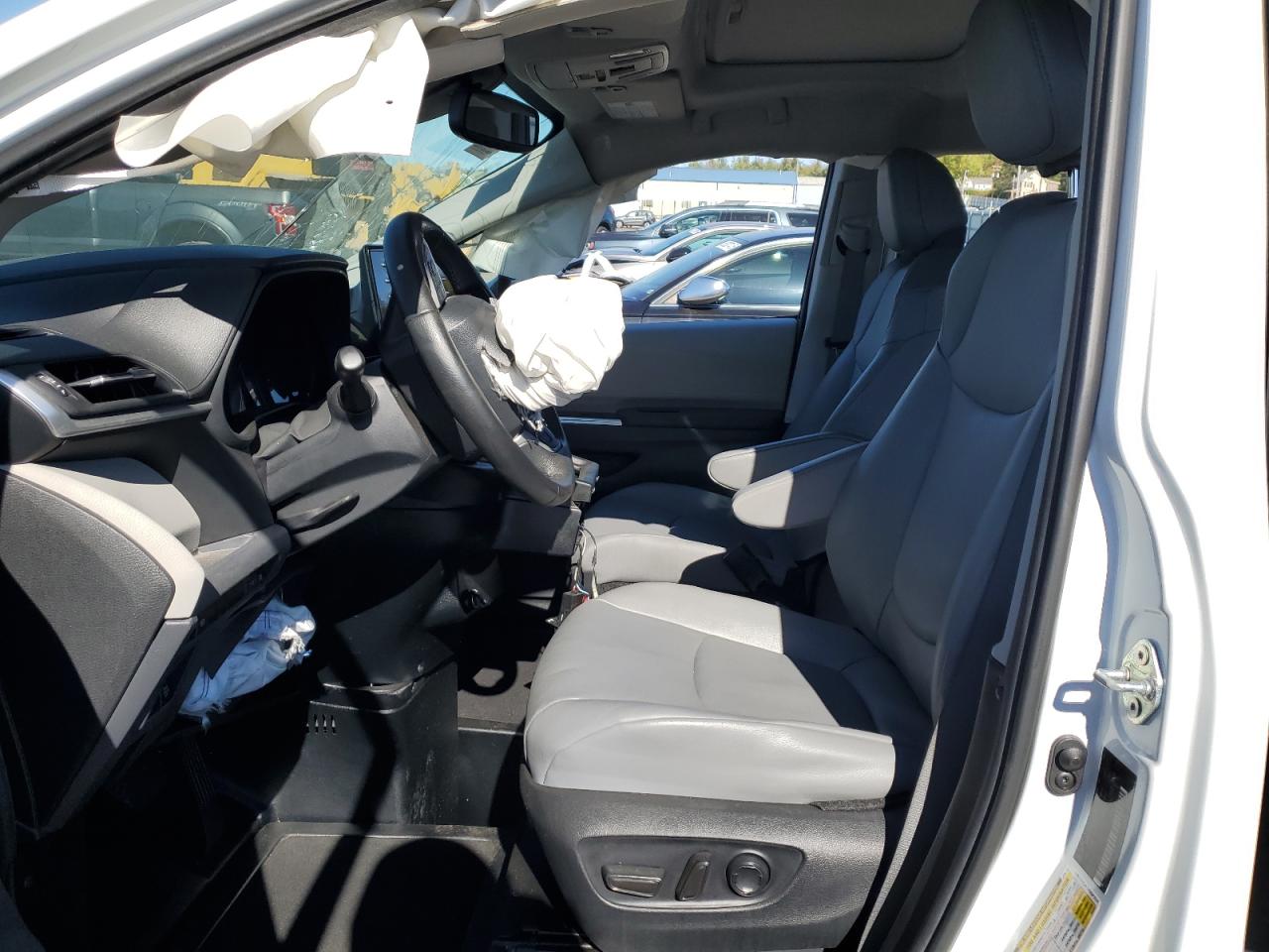 2023 Toyota Sienna Xle VIN: 5TDJRKEC1PS177821 Lot: 85935295