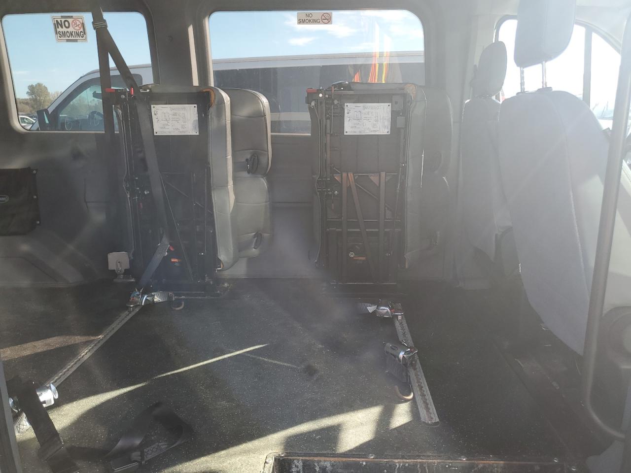 2017 Ford Transit T-150 VIN: 1FTYE2CM7HKA74062 Lot: 86124325