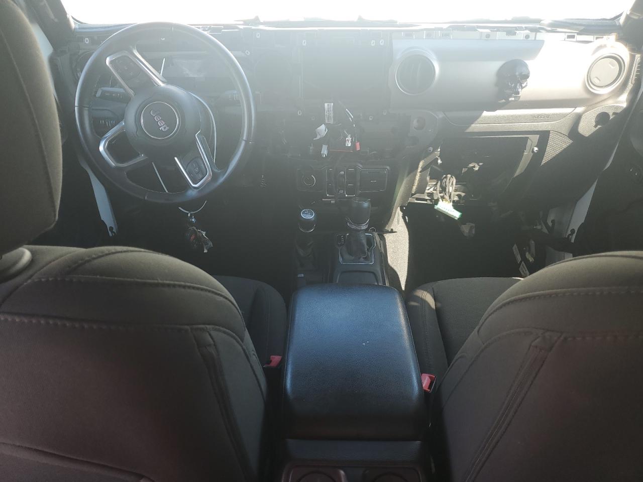 2020 Jeep Gladiator Sport VIN: 1C6HJTAG4LL141967 Lot: 86211595