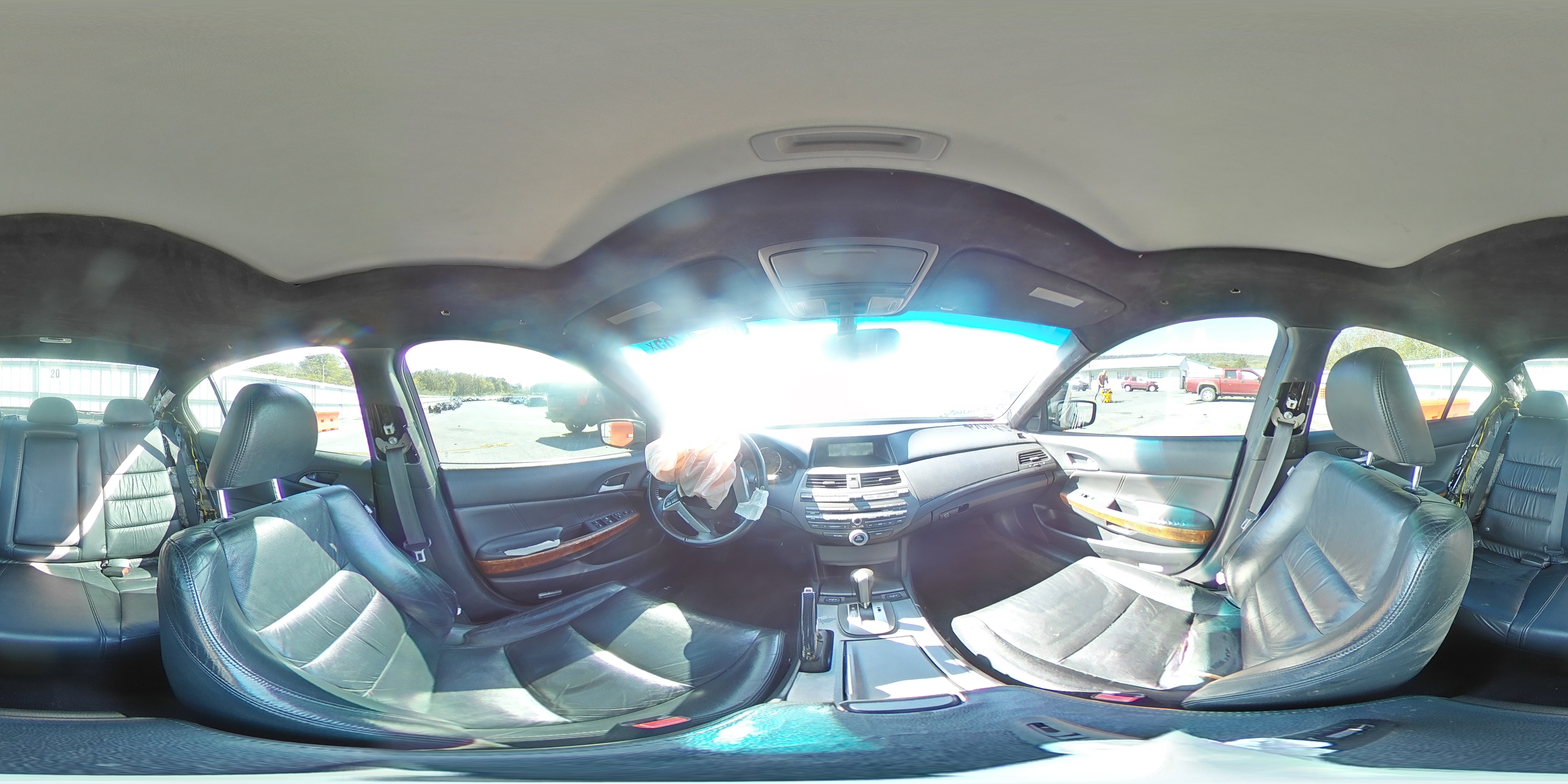 2011 Honda Accord Exl VIN: 1HGCP2F86BA004148 Lot: 84906285