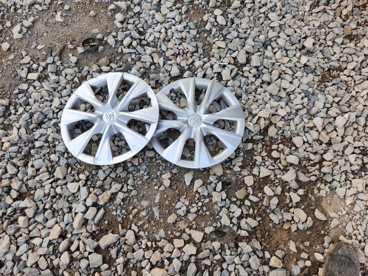 2016 Toyota Corolla L VIN: 5YFBURHE0GP475312 Lot: 85539085