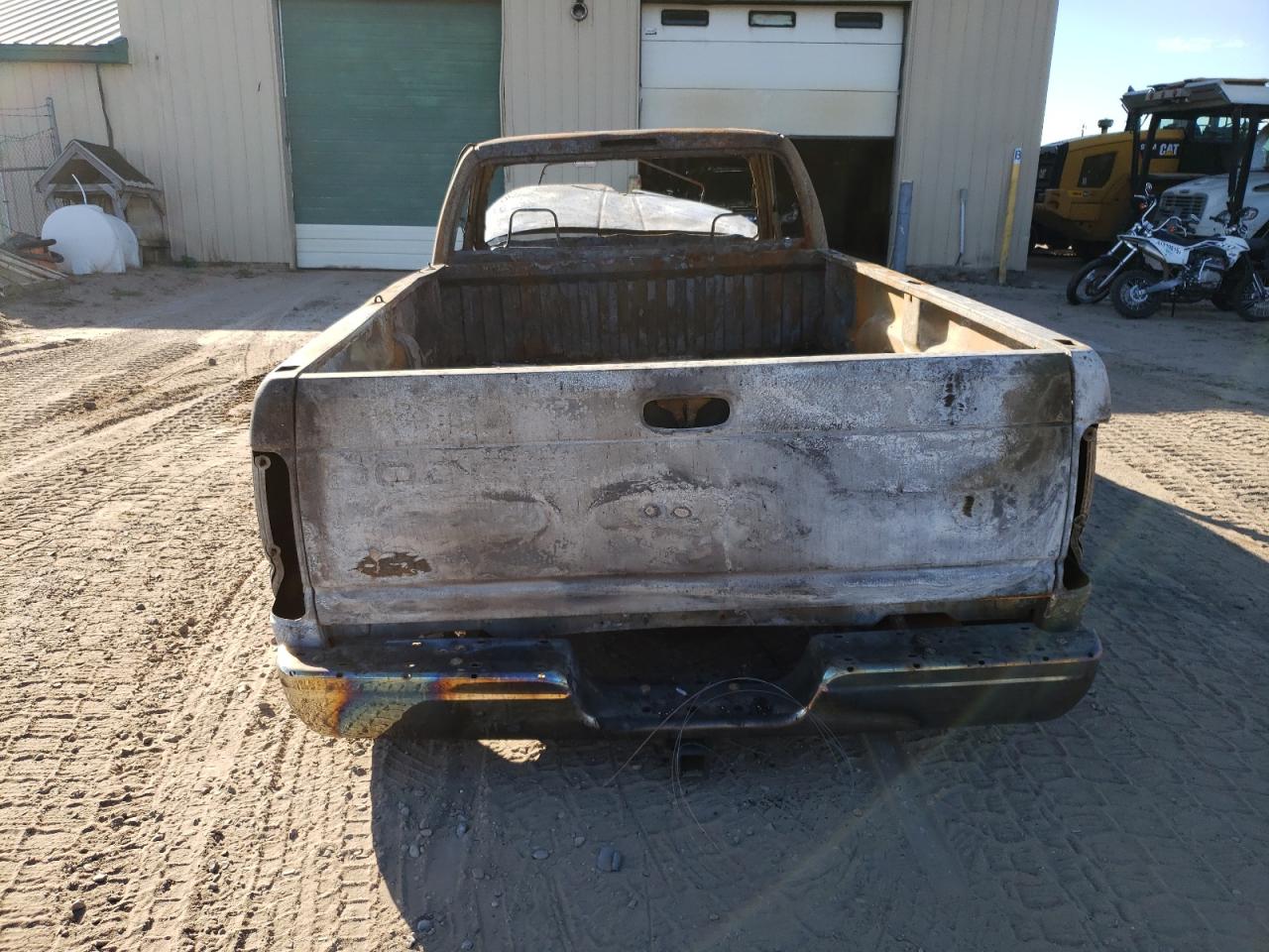 2000 Dodge Ram 1500 VIN: 1B7HC16Y8YS639613 Lot: 82051185