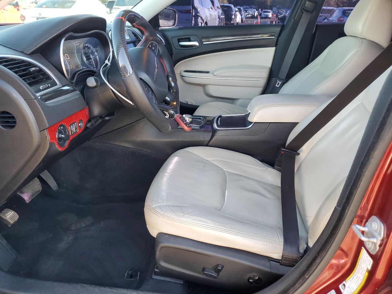 2015 Chrysler 300 Limited VIN: 2C3CCAAG3FH853989 Lot: 85728885