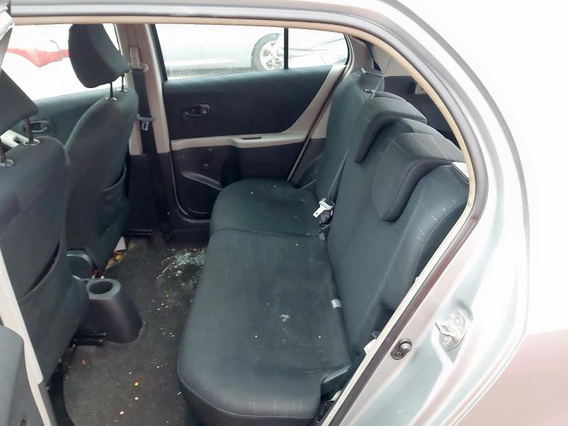 2006 TOYOTA YARIS T3 