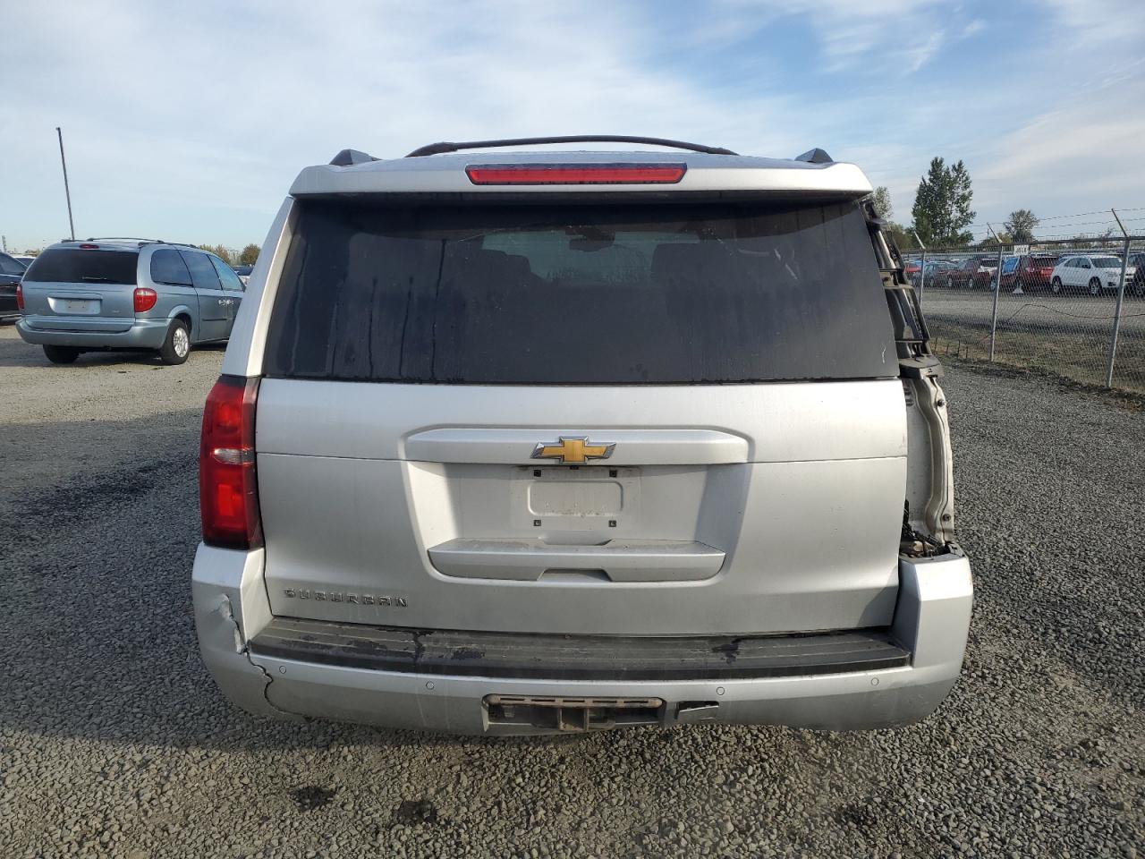 2020 Chevrolet Suburban K1500 Lt VIN: 1GNSKHKCXLR256937 Lot: 82326655